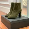 Classiques bottes pour femmes à la mode et exquises talons hauts et cuir véritable mode extérieure bottes courtes à talons hauts avec boîte