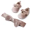 Pierwsze spacerowicze 0-18m księżniczka urodzone niemowlęta buty Buty Velvet Red Christmas Bow Crib Pink