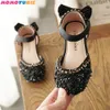 Sneakers Korean Children Princess Sandals paljetter Bow Girls Casual Dance Shoes Flat Kids Leather Wedding 231030