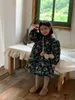 Robes d'hiver Style Vintage pour filles, imprimé floral noir, longueur aux genoux, intérieur en coton, Patchwork, vêtements d'extérieur chauds pour enfants