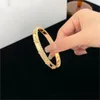 Fashion Designer Charm Bracelets Sweet Clover Bracelet 4Four Leaf Clover Jewelry 18K Gold Plated alloy Bangle bracelet for women men elegant jewelery Gift with box