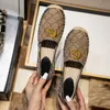 Kadınlar için Lüks Ayakkabı Tasarımcı Loafers Kadın Sandalet Espadriles Sonbahar Slaytlar Bayanlar Düz Plajı Yarım Terlik Moda Kadın Balıkçı Tuval Ayakkabı Kutusu