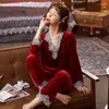 Women's Sleepwear Couple Loose Velour Home Clothes Loungewear Autumn Winter Velvet Pajamas Set Sexy Lace Trim Nightwear Pijamas Suit