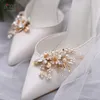 Accessoires de chaussures de mariage pour mariée, 2 pièces/paquet, perles amovibles, fleur, boucle de chaussure en alliage, décoration de chaussure HX21