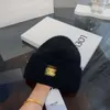 Erkek erkekler yün şapkalar beanie c balıkçı şapka kadın şapka şapka şapka kova tasarımcı şapka moda celi şapka unisex örme şapka Noel hediyesi yeni yıl gif4 du4x