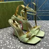المصممين صندل أحذية نسائية أزياء فاخرة وحيد الراين الإبزيم الإسفين على حذاء براءة اختراع جلود جلود حزام في الكاحل روما الصندل 35-42