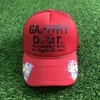 Capilla de béisbol masculina clásica Cap Graffiti Impreso Alphabet Ball Cap Camina Capacitación Visitación de verano Femenina Conjilla de balón de balón al aire libre