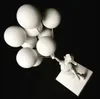 Dekorative Objekte Figuren Banksy Ballonmädchen Statue Bombenmädchen Heilende Skulptur Fliegendes Ballonmädchen England Kunsthausdekoration Weihnachtsgeschenk 231030