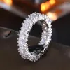 Klusterringar Emmaya Bridal Wedding Party Zirconia Noble Ring för kvinnlig utsökt prydnad Charmig klänning Fancy Gift