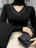 Kvinnors tröjor Winsleter Elegant grundläggande klädtröja långärmad pullover Autumn Winter Women Turtleneck Shiny Diamonds Knit Tops