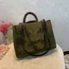 Bolsa de algodón de otoño y invierno Onthgo Totes Diseñadores Bolsas Green Nylon Flap Messenger MM BucketSoft Many Bold Bold Bold Bags con correa larga de cuero Cosco de la cruz del hombro