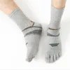 Mens Socks 5 Par Man Short Toe Sport Compression Cotton Sweatabsorbering Badminton Tennis Bike Run Basketball Finger Travel 231027