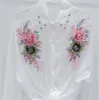 Blouses Femmes Manches longues Printemps Automne Blouse Femmes Tissu de protection solaire Broderie 3D Floral Tops Runway Pearl Diamond Shirt H409