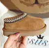 Chinelos infantis para crianças Botas de bebê Botas de pele de castanha Slides de pele de carneiro Shearling Clássico Ultra Mini Bota de inverno Mules de semente de mostarda Slip-on Lã Little Big