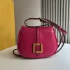 2023 Diseñador Bolso de hombro de cuero de alta calidad Embrague de lujo Mujeres Cartera en relieve Bolso de cadena Bolso de hombro para mujer F Diseñador Satchel 1988