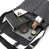 Nowa lekka biznesowa torba na ramię klasyczny szachownica torba losowa torba na iPad Business Postman Bag Crossbody Plecak 231030