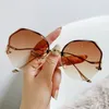 Sunglasses Women Rimless Gradient Holiday Leisure Beach Style Sun Glasses For Fashion Outdoor Gradual Tea Female