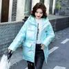 Trenchs de femmes manteaux belle veste d'hiver Parkas vers le bas vestes en coton femme brillant à capuche rembourré Parka vêtements d'extérieur pardessus femmes