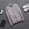 Parka da uomo in piumino autunno e inverno giacca calda ultraleggera moda uomo parka corto con cappuccio cappotto casual da jogging strada impermeabile 231027