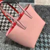 Tasarımcı Tote Çanta Lüks Moda Çantaları Kadın Omuz Çantaları İkinci el Liuding Yeni Alışveriş Çantası UNISEX BAKILI ÇEŞİTLİ ÇANTA MİYE MARKA BİLGİ OLUK TABACI 2034