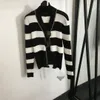 1025 2023 Runway Autumn Brand SAme Style Sweater Black Long Sleeve V Neck Cardigan Clothes High Quality Womens 20238277