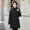 Trenchs de femmes d'âge moyen mères d'âge moyen manteau rembourré épaissi mi-longueur grande taille 6XL belle veste d'hiver en coton veste de mode parkas