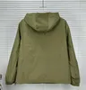 Printemps nouvelle poche métal Triangle vert veste à capuche hommes ample manteau court veste