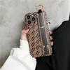 Pulsera de diseñador Funda para iPhone 15 14 Pro max Cartera con ranura para tarjeta de cuero de lujo Alta calidad 18 17 16 15pro 14pro 13pro 13 12pro 12 11 XS 7 8 Plus