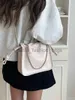 Schoudertassen Cool Dames Soul Bag Eenvoudig handvat Crossbodytas voor meisjes Hoge capaciteit Pu-leer Damesclubtascatlin_fashion_bags