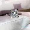 Solitaire Klassischer Vier-Klauen-Luxusschmuck Echter 100% 925er Sterlingsilber-Prinzessinschliff-Weißtopas-Frauen-Ehering-Ring-Geschenk N263u