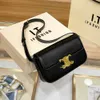 Designers bag Celiines Triumphal Arch Underarm Bag Women Popular Stick Cross Body Letter Envelop PEQU