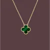Fashion Pendant Necklaces for women Elegant 4/Four Leaf Clover locket Necklace Highly Quality Choker chains Designer Jewelry 18K Plated gold girls Gift4