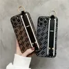 Pulsera de diseñador Funda para iPhone 15 14 Pro max Cartera con ranura para tarjeta de cuero de lujo Alta calidad 18 17 16 15pro 14pro 13pro 13 12pro 12 11 XS 7 8 Plus