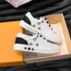 Designer Scarpe di lusso Sneaker Rivoli Boot Rainbow Trainer per uomo e donna Sneakers alte in pelle di vitello Motivi floreali Scarpe da ginnastica vintage 03