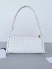 Bvs Designer Genuine Leather Handbag with Logo Top Quality Triangle woven underarm with a lazy and Korean style Y34VP