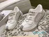 Skor lyxiga run mode sneakers kvinnor män sport sko chaussures casual classic sneaker kvinna