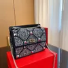 Luxurys handväska designer stilfull och underbar dubbel tygkvinna metall klassisk handväska högkvalitativ crossbody väska