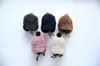 Oreillers 2023 Accessoires pour bébés Filles Garçons Oreilles chaudes Chapeaux Hiver Bonnet doux Chapeau Oreille Casquette en peluche Fuzzy Solid Props 231031