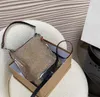 Designer M59864 Crossbody Fashion va avec tout sac à bandoulière de conception en cuir laqué élégant frais et12