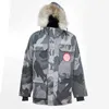 Piumini Canadian Goose Uomo Parka Invernale Tessuto impermeabile Uomo Pelliccia di lupo Wyndham Giacca con cappuccio Fourrure Outwear canda goose Pellicce di procione Cappotto caldo fs