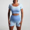 Ensembles actifs de Yoga pour femmes, ensemble de 2 pièces, t-shirt court de couleur dégradée avec coussinet, short de course à taille haute, combinaison d'entraînement de Fitness