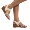 Sandaler Fashion Summer Women Thick Soled Wedge Heel Elastic Belt Slip On Open Toe Bekväm för snörning