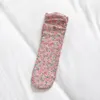 Calcetines de mujer moda pequeñas flores fragmentadas verano fino apilado malla cómoda y transpirable I228