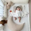 Oreillers INS born bébé oreillers d'allaitement coton doux allaitement oreiller lune forme lavable infantile alimentation taille coussin chambre décor 231031