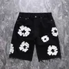 Trendy hiphop high street Amerikaanse denim shorts, losse pasvorm, versleten, gewassen wit geborduurd