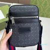 2023-Designer Crossbody Bag Mens Mobile Telefon Bag Interlocking Messenger Classic Small Square Top Quality