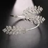 Bracelet Charme Feuille De Mariée Bracelet De Luxe Demoiselle D'honneur Accessoires pour Femmes Mode Mariage Inde Strass Bracelet Ouvert Manchette Bijoux 231030