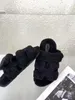 sapatos estilo europeu chinelos de lã de fundo plano fábrica atacado de alta qualidade combinação de cores moda embalagem clássica é completa chinelos de cabelo de cordeiro