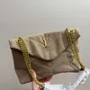 Sac à chaîne sous les bras Lou Lou Crossbody Bags Luxurys Designer Hands sacs Femmes en daim messager Cloud Sac mode Y-Shape Tote Handsbag 231031