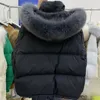 Luxe designer donsparka's voor dames PRXX geborduurd driehoekig metaal met hoed, bontkraag verdikt voor warmte en slanke pasvorm Pufferjack Winterjas